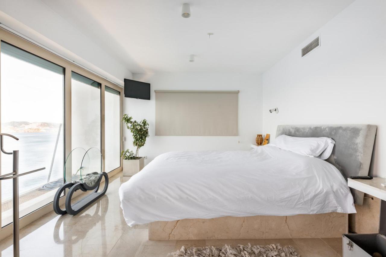 Exclusive Seafront Villa,Private Pool,Gym,Bbq El Toro  Εξωτερικό φωτογραφία